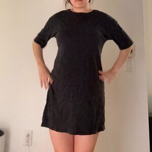 ARITZIA Babaton - Black T-Shirt Dress (Size M)